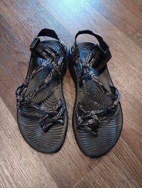 Chaco Women Dash Black Sandals US W 10